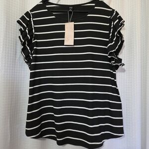 Emery Rose Black And White Striped Shirt Size 3XL NWT